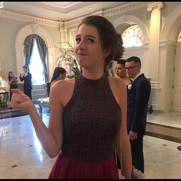 Meet your Posher, Jessic a - Picture 1 of 1